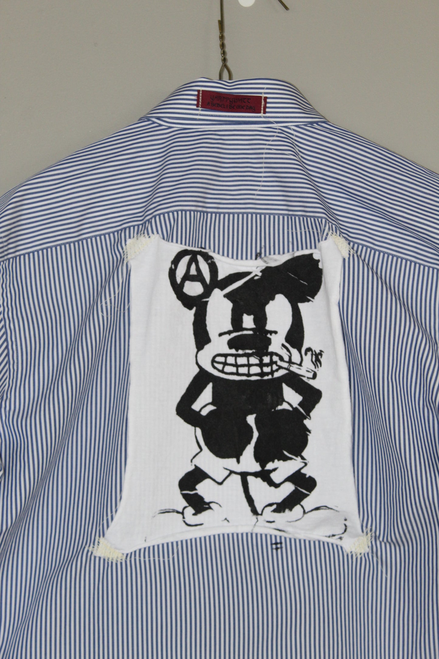 08 Yarppywatt Paper Touch shirt