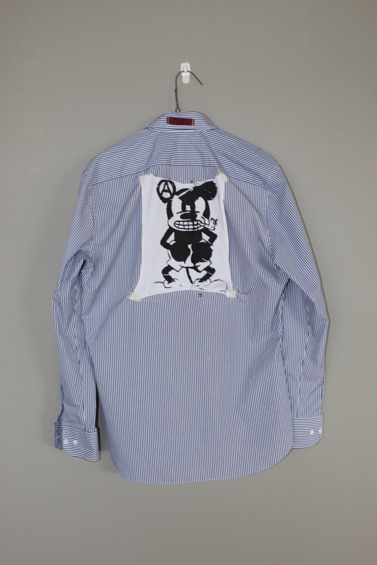 08 Yarppywatt Paper Touch shirt